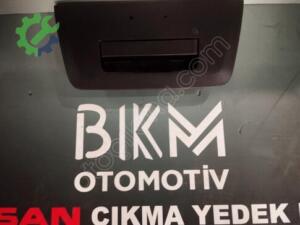 Bagaj Kilidi Nissan Navara 2025 – 2025 Çıkma