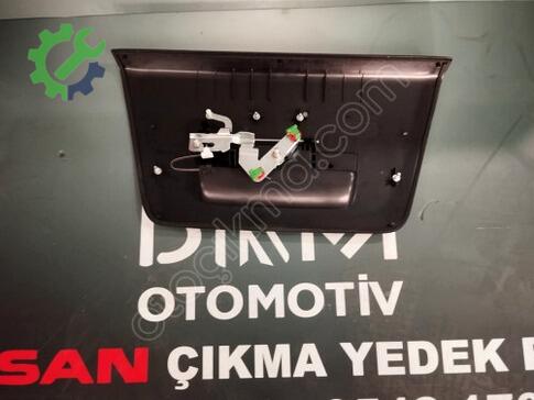 Nissan Navara Bagaj Kilidi çıkma parça