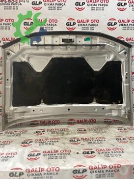 Nissan Navara Kaput çıkma parça