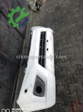 Nissan Navara Ön Tampon çıkma parça