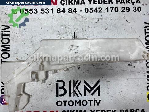 Nissan Navara Cam Suyu Deposu çıkma parça