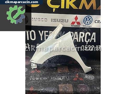 Nissan Note Sol Ön Çamurluk çıkma parça