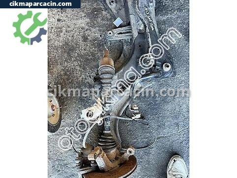 Nissan Note Travers çıkma parça