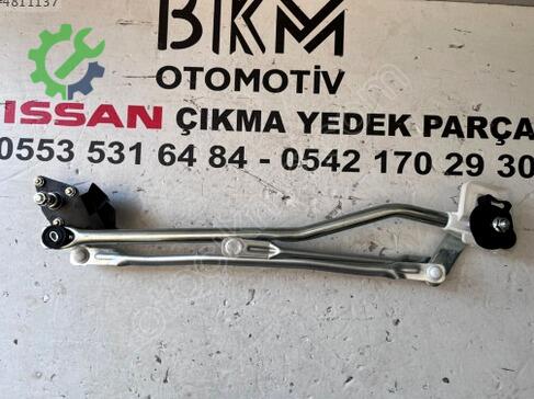 Nissan Note Silecek Kolu çıkma parça