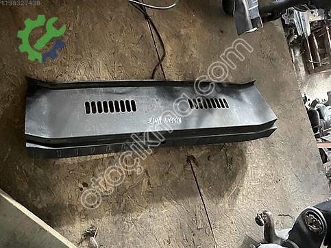 Nissan Note İç Plastik çıkma parça