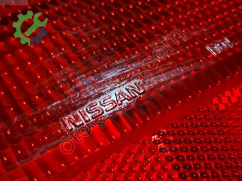 Nissan Pick-up Sağ Arka Stop çıkma parça