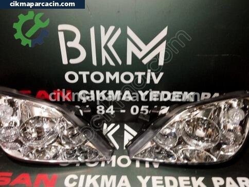 Nissan Primera Far çıkma parça