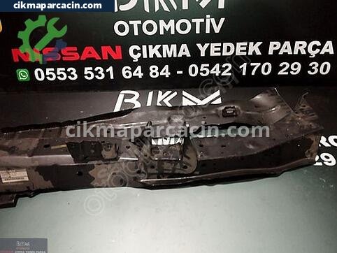 Nissan Primera Ön Şasi çıkma parça