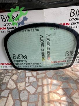 Nissan Primera Arka Cam çıkma parça