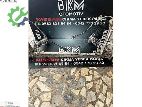 Nissan Primera Arka Dingil çıkma parça