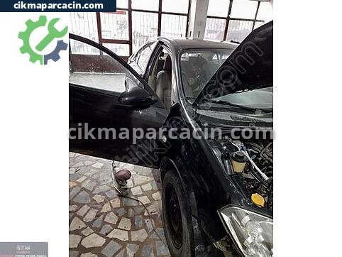 Nissan Primera Enjektör çıkma parça