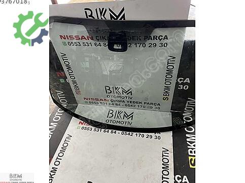 Nissan Primera Ön Cam çıkma parça