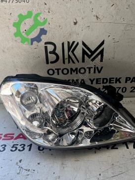 Nissan Primera Far çıkma parça