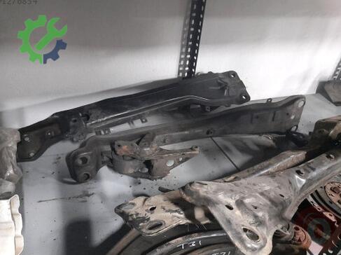 Nissan Primera Travers çıkma parça