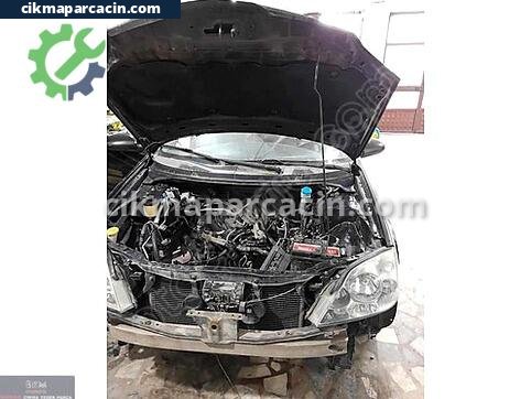 Nissan Almera Hava Filtresi Kutusu çıkma parça