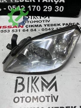 Nissan Primera Far 20006 çıkma parça
