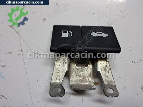 Nissan Qashqai Kaput çıkma parça