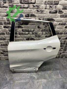 Nissan Qashqai Sol Arka Kapı çıkma parça