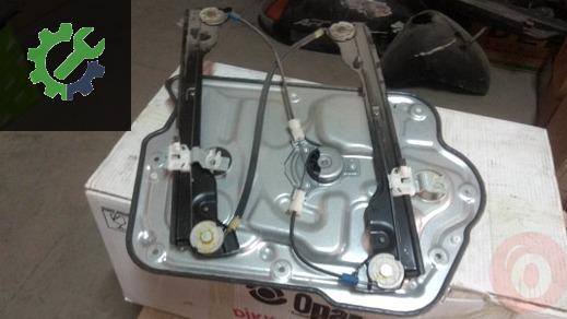 Nissan Qashqai Ön Kapı 80770JD00A çıkma parça