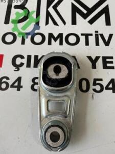 Nissan Qashqai Arka Motor Takozu Çıkma