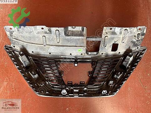 Nissan Qashqai Panjur 19-23 çıkma parça