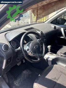 Nissan Qashqai Defransiyel çıkma parça