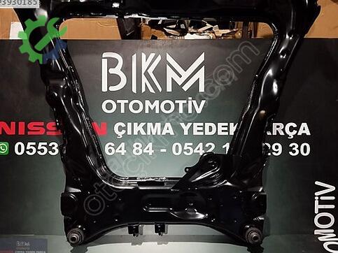 Nissan Qashqai Travers çıkma parça