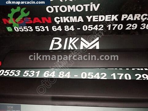 Nissan Qashqai Kapı Çıtası çıkma parça