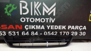 Nissan Qashqai Orijinal Çıkma Alt Tampon Izgarası