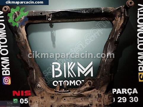 Nissan Qashqai Travers çıkma parça