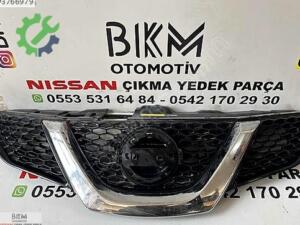 Nissan Qashqai Ön Panjur Çıkma
