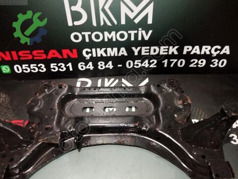Nissan Qashqai Travers çıkma parça