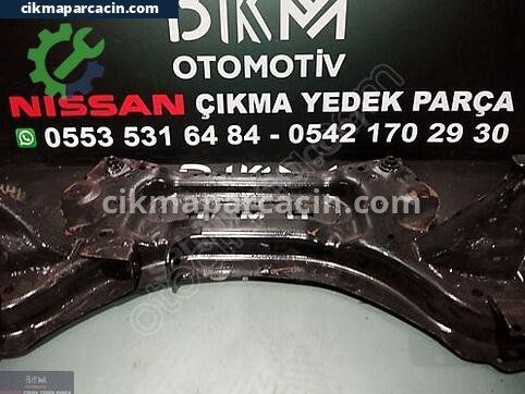 Nissan Qashqai Travers çıkma parça