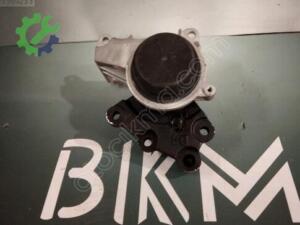 Çıkma Nissan Qashqai Üst Motor Takozu & Kulağı