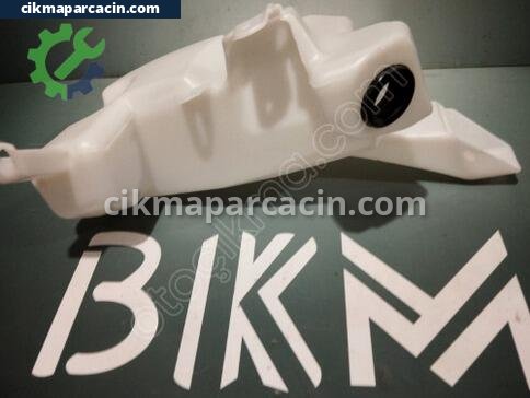 Nissan Qashqai Cam Suyu Deposu çıkma parça