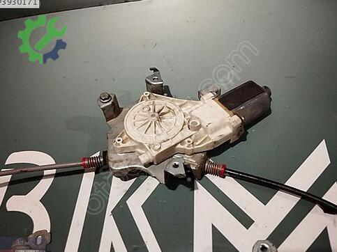 Nissan Qashqai Cam Krikosu çıkma parça