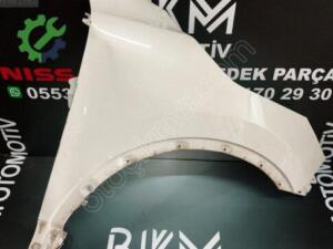 Nissan Qashqai Orijinal Çıkma Sağ Çamurluk