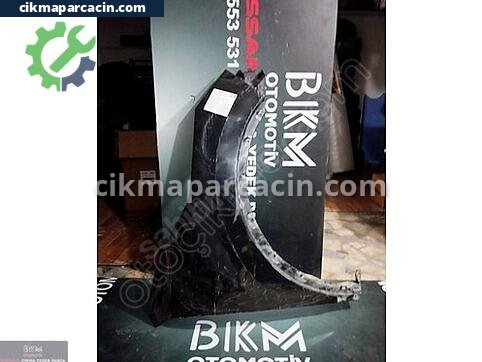 Nissan Qashqai Çamurluk çıkma parça