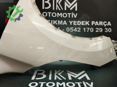 Nissan Qashqai Çamurluk çıkma parça