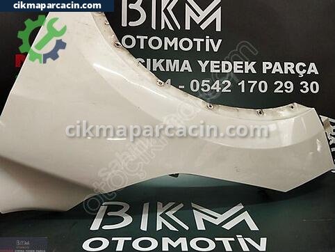 Nissan Qashqai Çamurluk çıkma parça