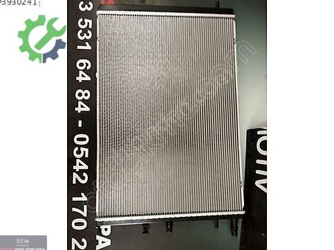 Nissan Qashqai Motor Su Radyatörü 21457HV80A çıkma parça