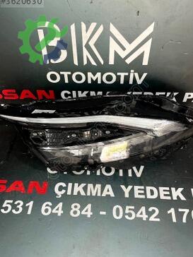 Nissan Qashqai Far çıkma parça