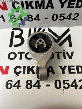 Nissan Qashqai Motor Takozu & Kulağı çıkma parça