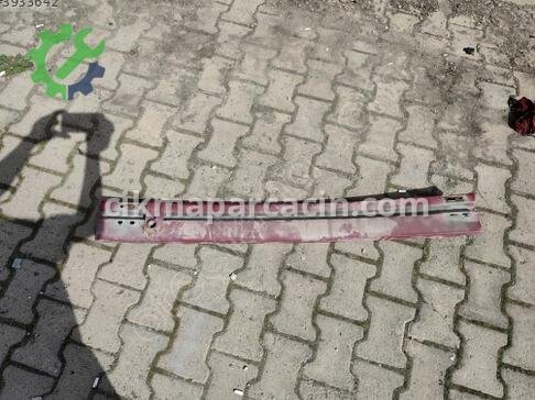 Nissan Qashqai Arka Tampon Demiri çıkma parça