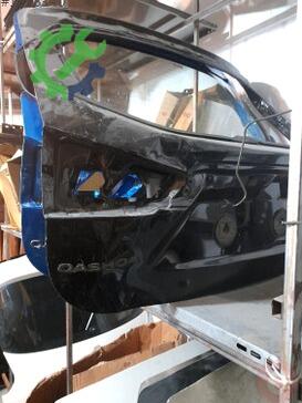 Nissan Qashqai Bagaj çıkma parça