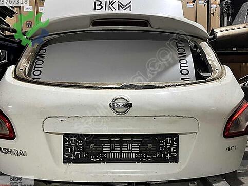 Nissan Qashqai Bagaj çıkma parça