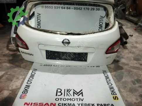 Nissan Qashqai Bagaj çıkma parça