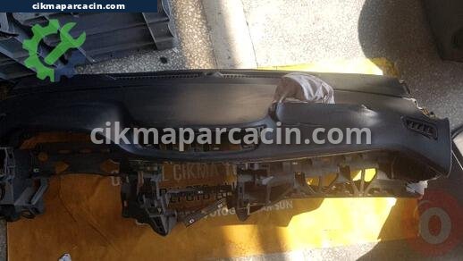 Nissan Qashqai Torpido çıkma parça