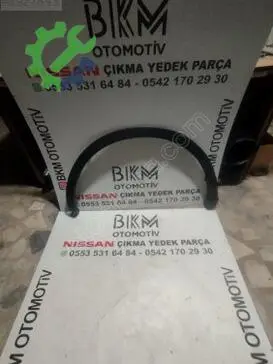Nissan Qashqai Çamurluk çıkma parça
