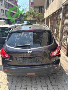 Nissan Qashqai Fren Ana Merkezi çıkma parça